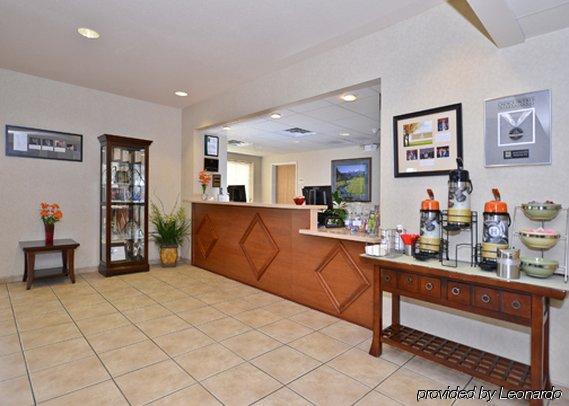 Quality & At Olympic National Park Hotel 2*
